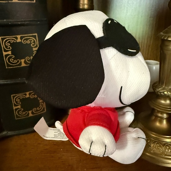 NWT Peanuts Snoopy Joe Cool Plush - Picture 4 of 6